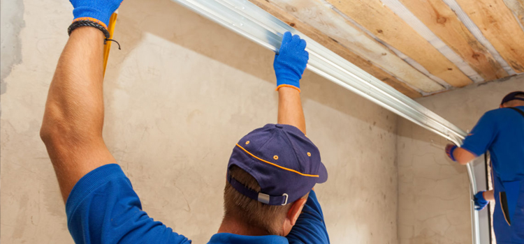 commercial overhead garage door repair in Saint Leonard