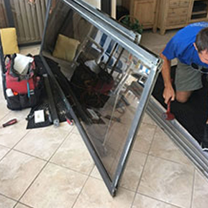 sliding glass door frame repair Saint Leonard